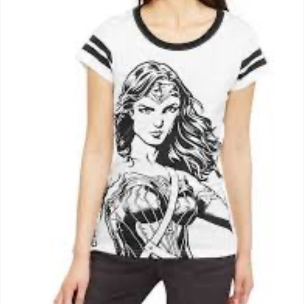 Warner Bros Gray and White Graphic Fitted T-Shirt size L (11-13) - Picture 3 of 11